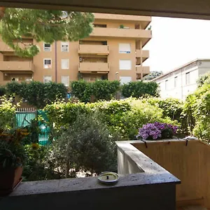 https://il-giardinetto-palermo.palermohotels.org