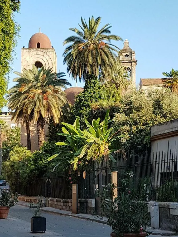 Appartamento Casa Vacanze Villa D'Orleans Palermo